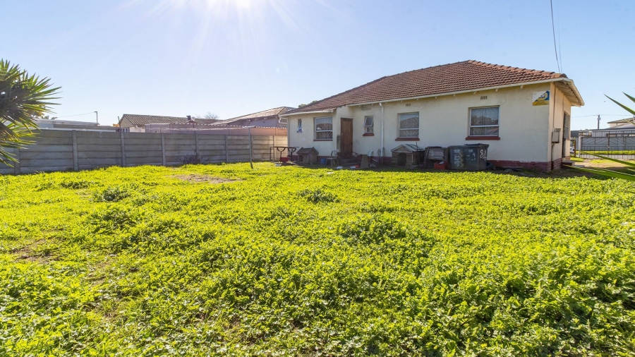3 Bedroom Property for Sale in Ruyterwacht Western Cape